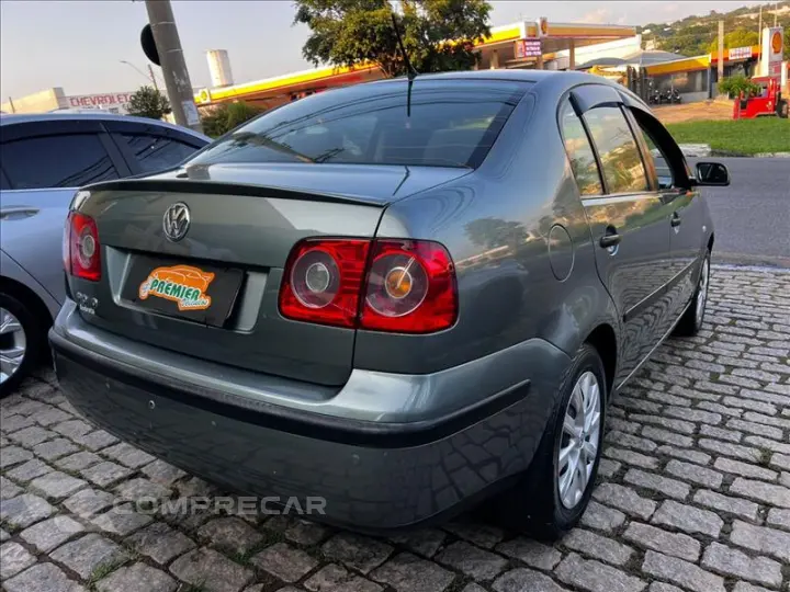 POLO SEDAN 1.6 MI 8V