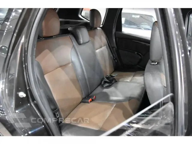 DUSTER - 2.0 DYNAMIQUE 4X2 16V 4P AUTOMÁTICO