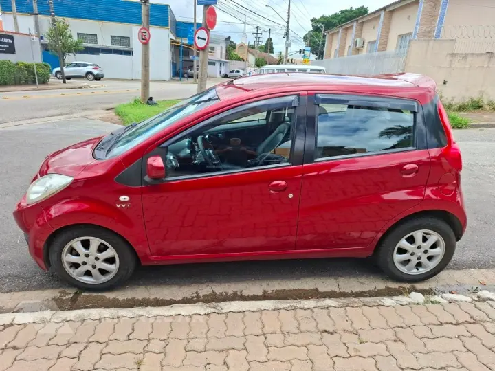 J2 1.4 16V Gasolina 4P Manual