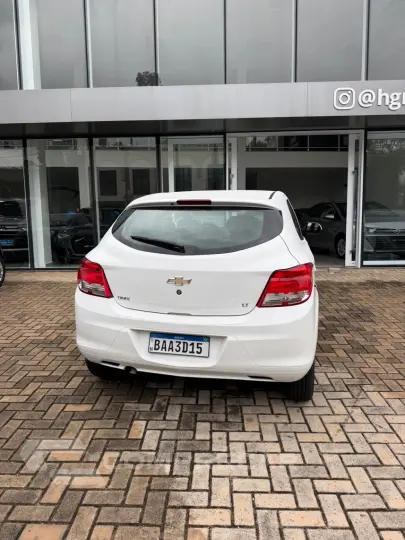 ONIX HATCH LT 1.0 8V FlexPower 5p Mec.