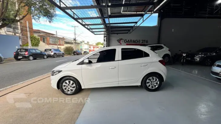 ONIX HATCH LT 1.0 8V FlexPower 5p Mec.