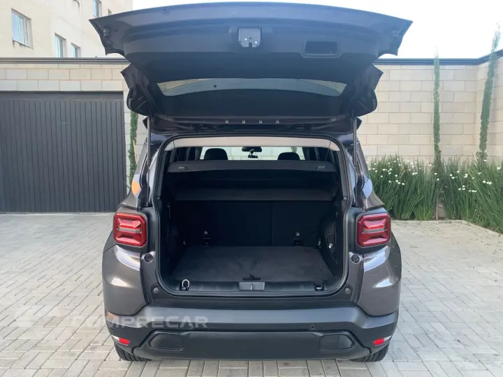 RENEGADE 1.3 T270 TURBO FLEX LONGITUDE AT6