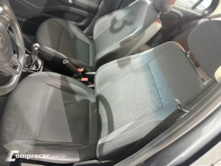 VOYAGE 1.0 12V MPI Totalflex