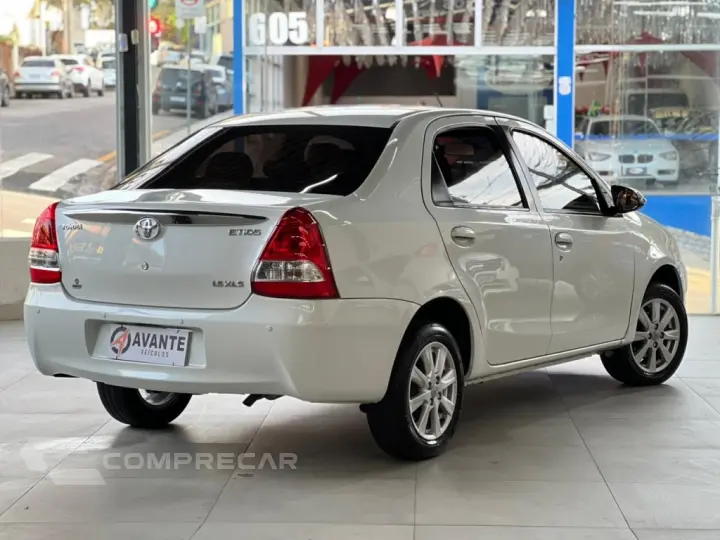 ETIOS 1.5 XLS SEDAN 16V FLEX 4P AUTOMÁTICO