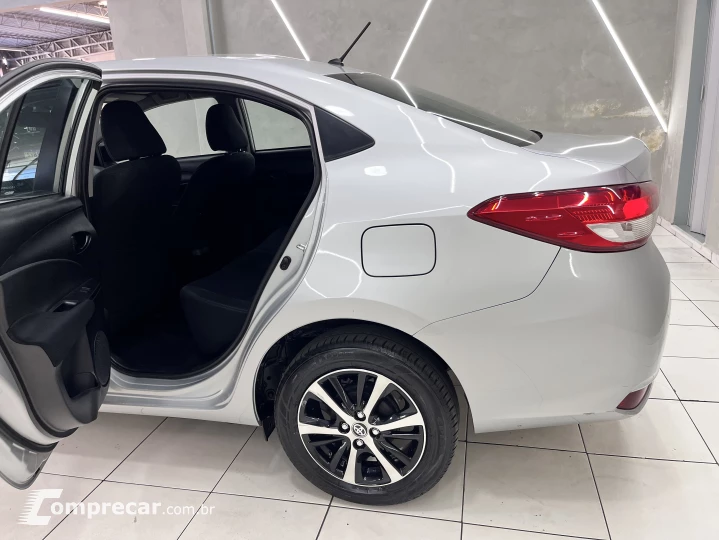 YARIS 1.5 16V Sedan XL Live