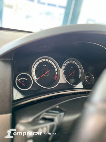 VECTRA 2.0 SFI Gt-x Hatch 8V