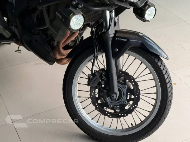 Versys-X 300