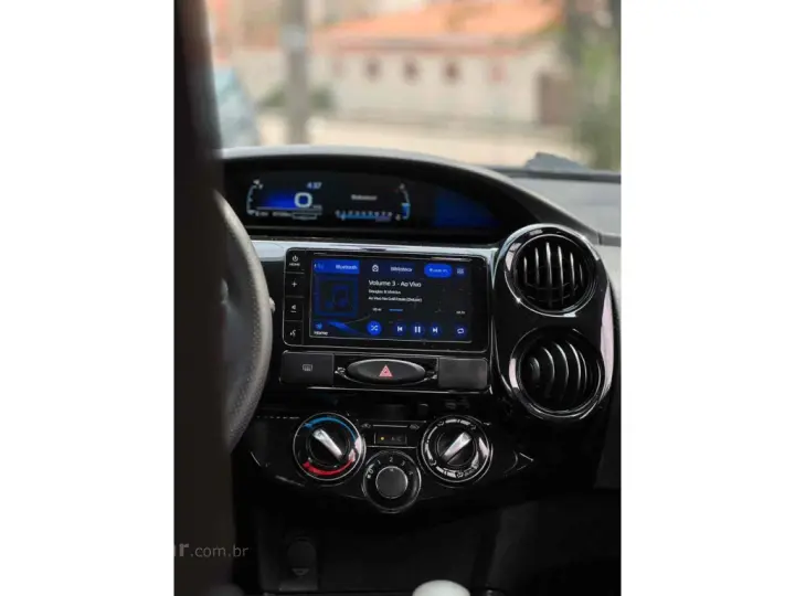 ETIOS 1.3 X 16V FLEX 4P MANUAL