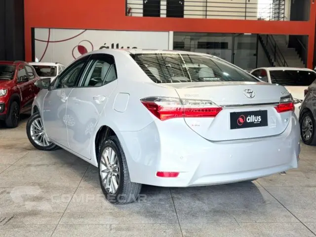 COROLLA - 1.8 GLI UPPER 16V 4P AUTOMÁTICO