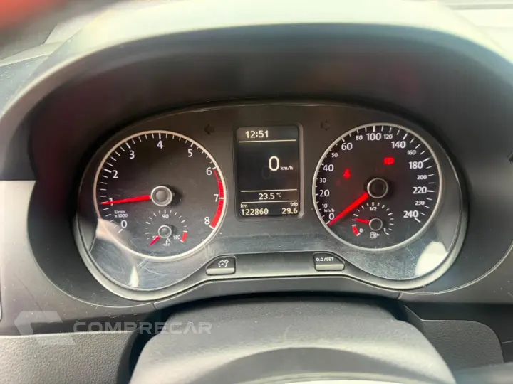 Fox RUN 1.6 Flex 8V 5p