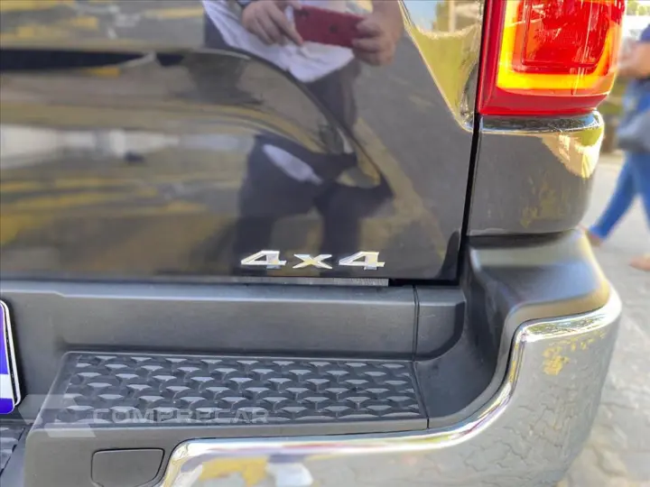 RAMPAGE 2.0 TURBO DIESEL LARAMIE 4X4 AUTOMÁTICO