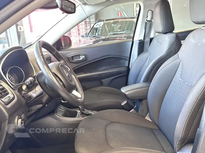 COMPASS 2.0 16V FLEX SPORT AUTOMÁTICO