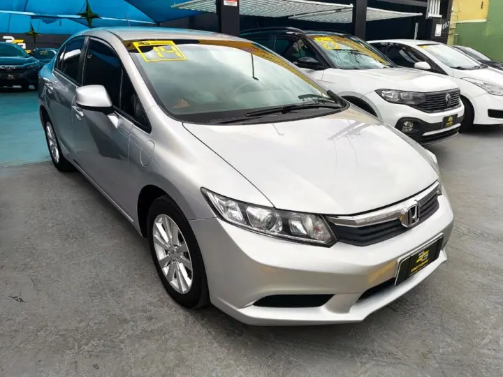 Civic Sedan LXS 1.8/1.8 Flex 16V Aut. 4p