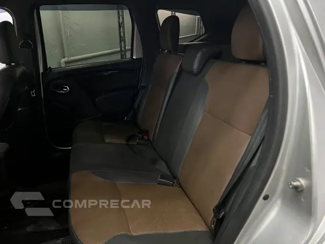 DUSTER - 2.0 DYNAMIQUE 4X2 16V 4P AUTOMÁTICO