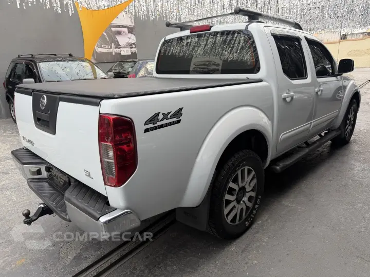 FRONTIER 2.5 PLATINUM 4X4 CD TURBO ELETRONIC DIESEL 4P AUTOM