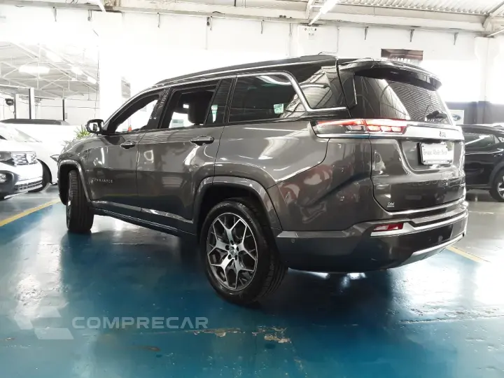 COMMANDER 1.3 T270 TURBO FLEX OVERLAND AT6