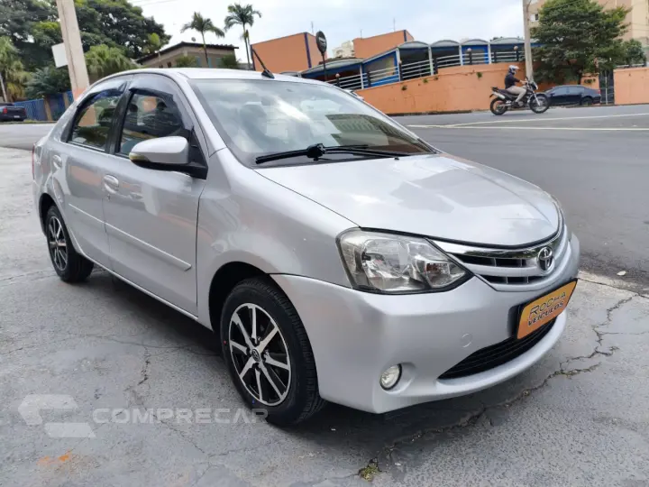 Etios Sedan 1.5 16V 4P FLEX XLS AUTOMÁTICO