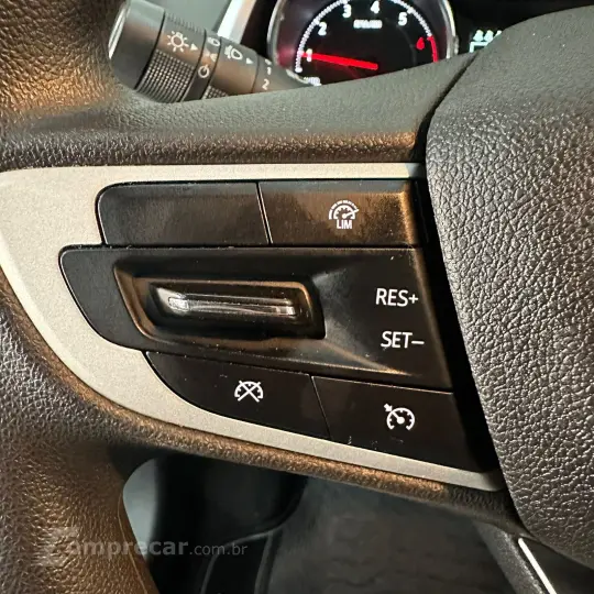 TRACKER 1.0 Turbo 12V Flex Aut.