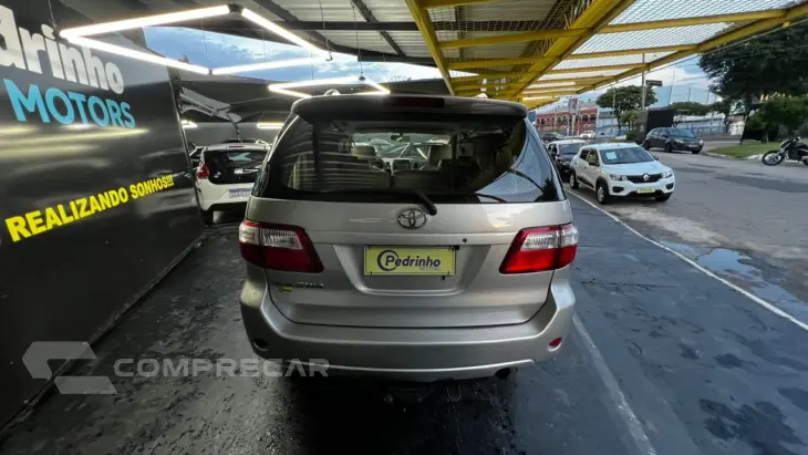 Hilux SW4 2.7 16V 4P SR AUTOMÁTICO