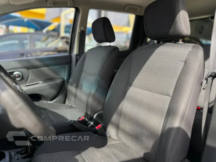 LIVINA 1.6 S 16V FLEX 4P MANUAL