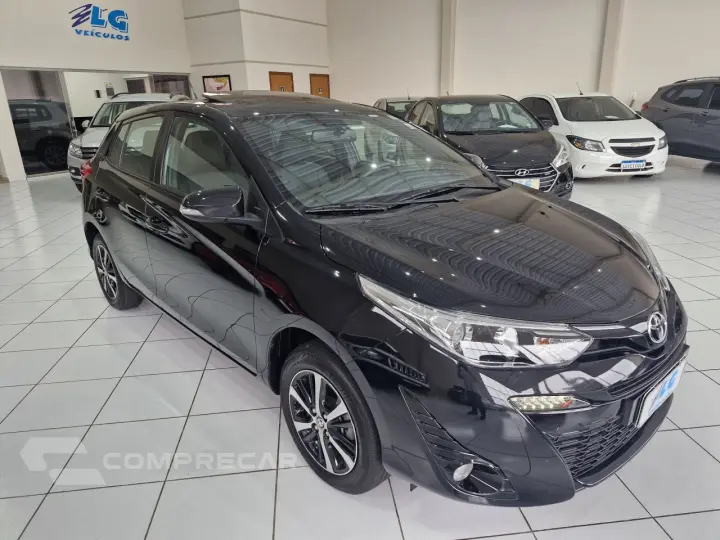 Yaris Hatch 1.5 16V 4P FLEX XLS CONNECT MULTIDRIVE AUTOMÁTIC