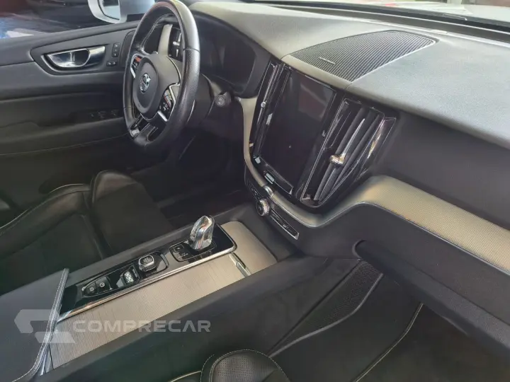 XC60 2.0 16V 4P T8 HYBRID R-DESIGN AWD GEARTRONIC AUTOMÁTICO