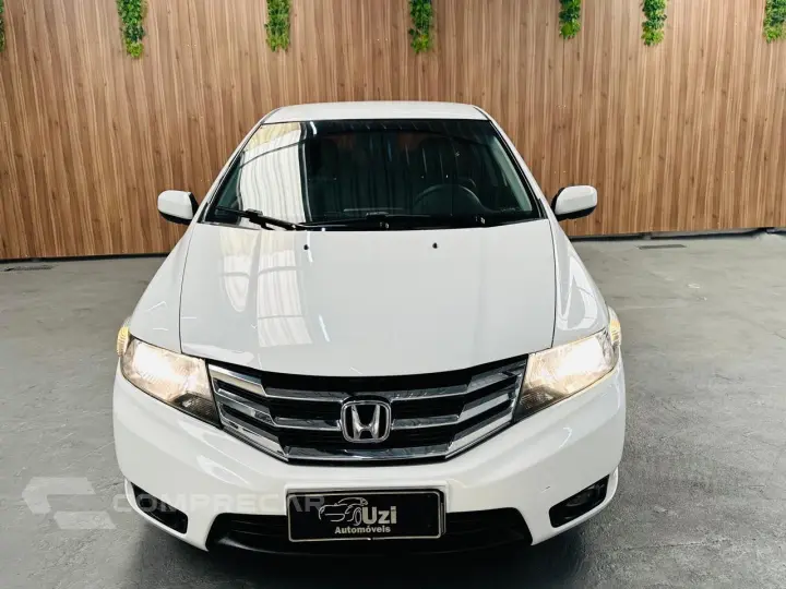 CITY 1.5 LX Sedan 16V