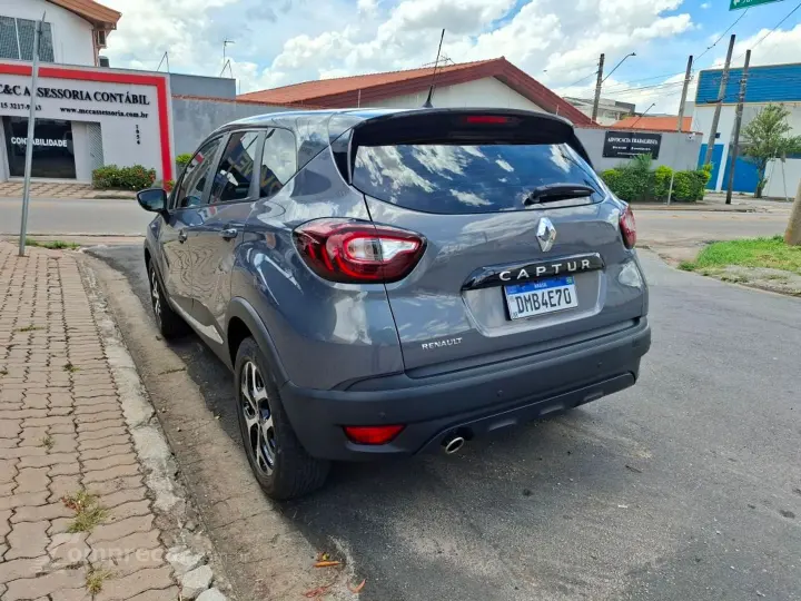 Captur 1.6 16V Sce Flex Life X-Tronic