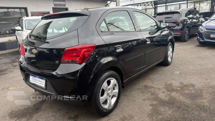 Onix Hatch 1.4 4P FLEX LT