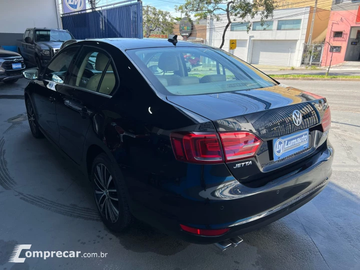 JETTA 2.0 TSI Highline 211cv