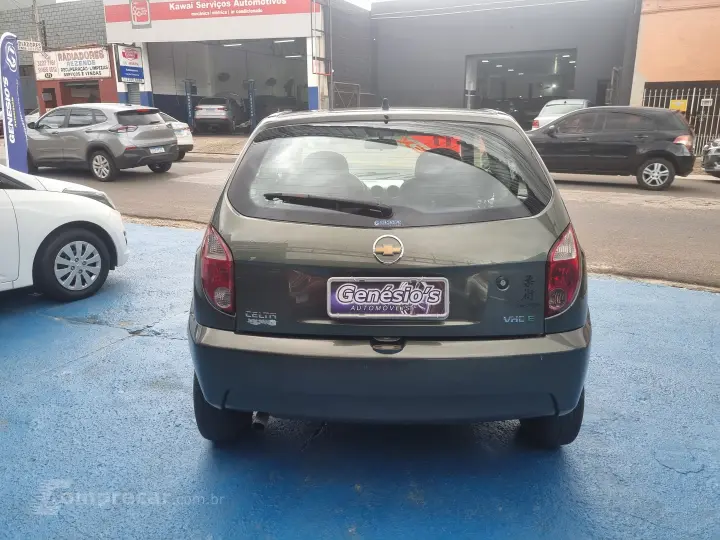 CELTA 1.0 MPFI Life 8V