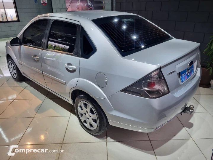 FIESTA 1.6 MPI Sedan 8V