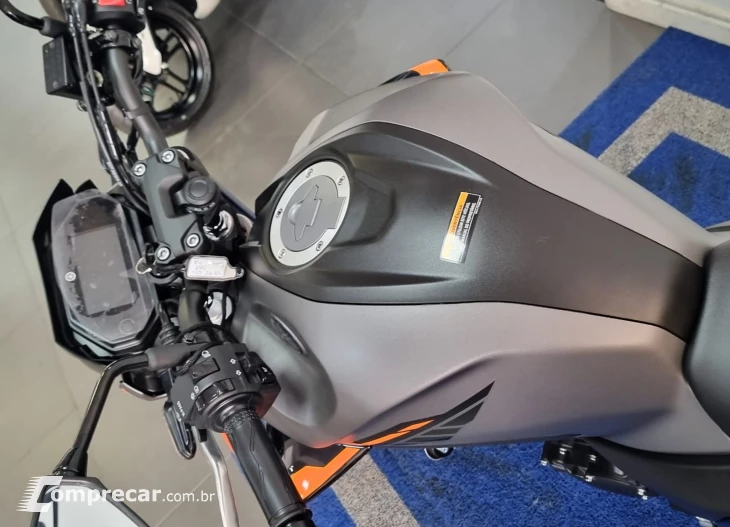 Fz25  250 Connected