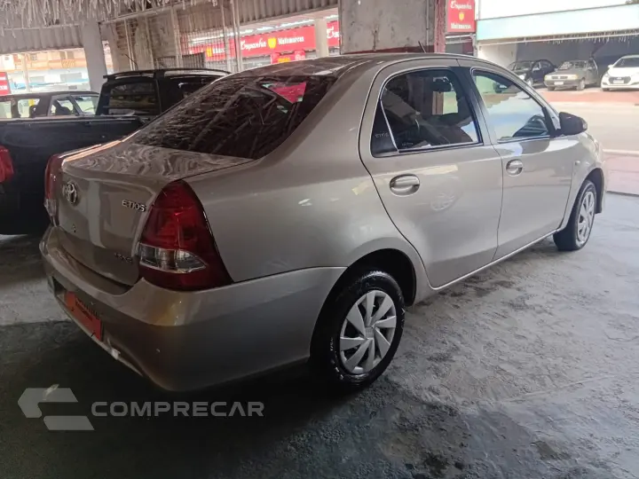 Etios SD XS 1.5 AT