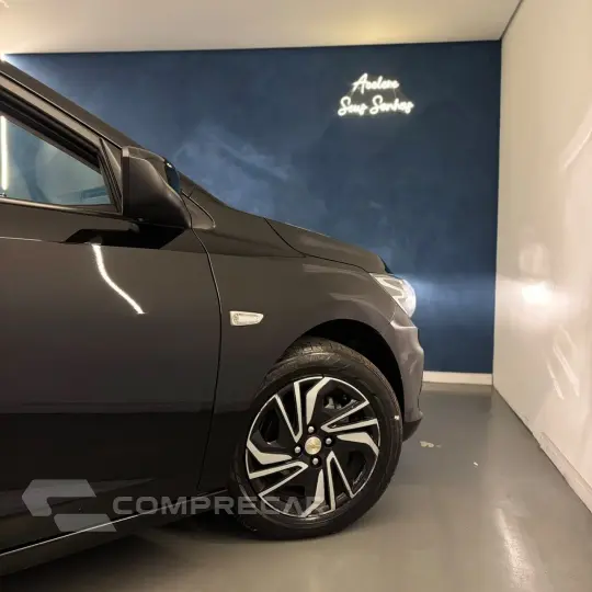 ONIX SEDAN Plus LT 1.0 12V Flex 4p Mec.