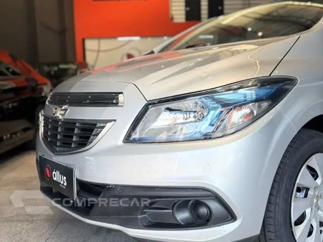 PRISMA - 1.4 MPFI LT 8V 4P MANUAL