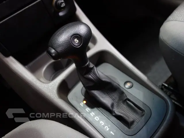 ZAFIRA - 2.0 MPFI EXPRESSION 8V 4P AUTOMÁTICO