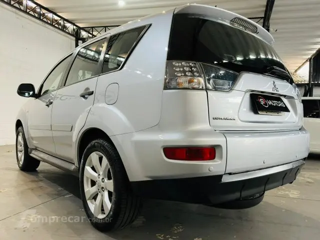 OUTLANDER - 2.4 4X4 16V 4P AUTOMÁTICO