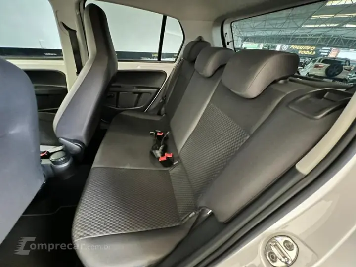 UP! CROSS 1.0 TSI TOTAL FLEX MEC. 4P