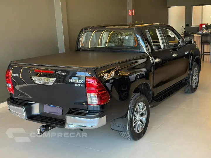 HILUX 2.8 D-4d Turbo CD SRX 4X4