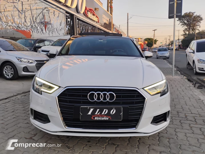 A3 2.0 TFSI Sedan Ambition 16V