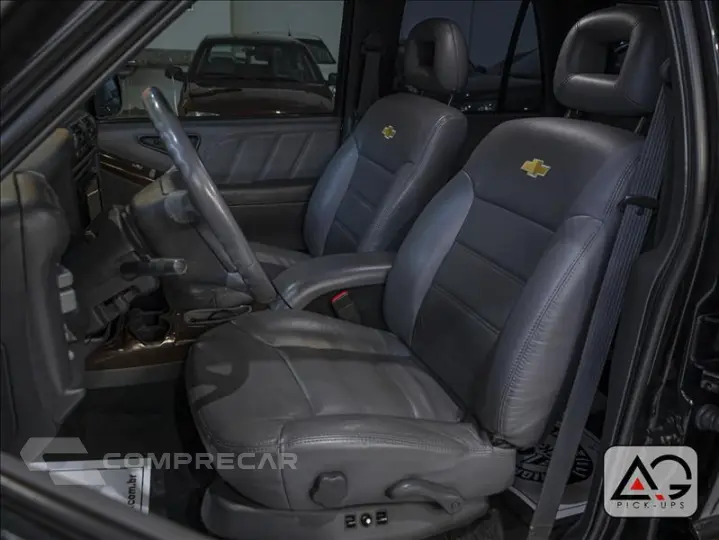 BLAZER 4.3 SFI DLX Executive 4X4 V6 12V