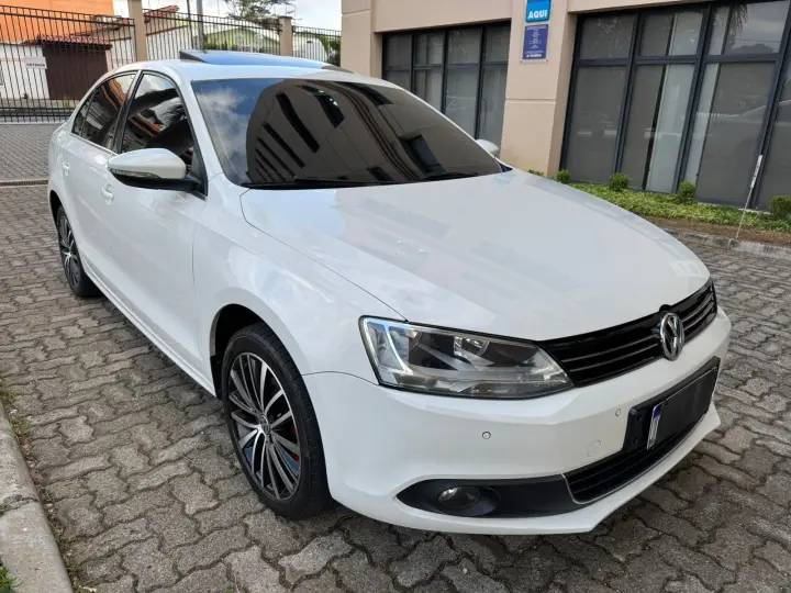 JETTA 2.0 TSI Highline 211cv