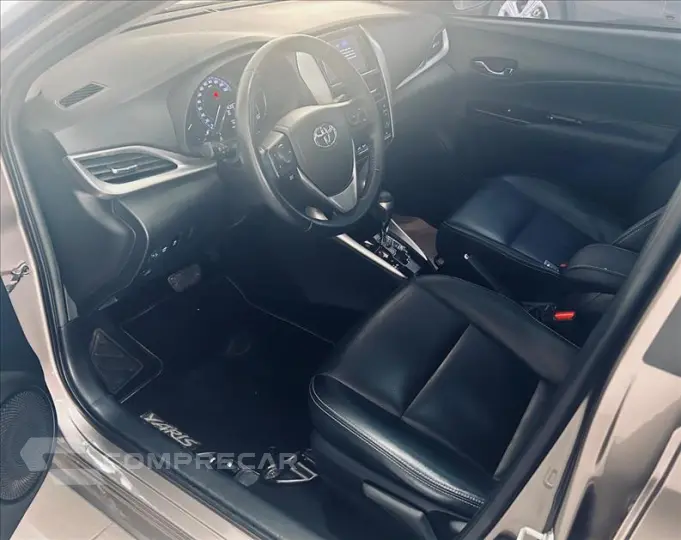 YARIS 1.5 16V Sedan XLS