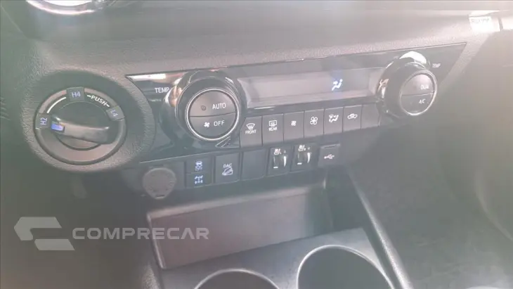HILUX 2.8 D-4D TURBO DIESEL CD SRX PLUS 4X4 AUTOM