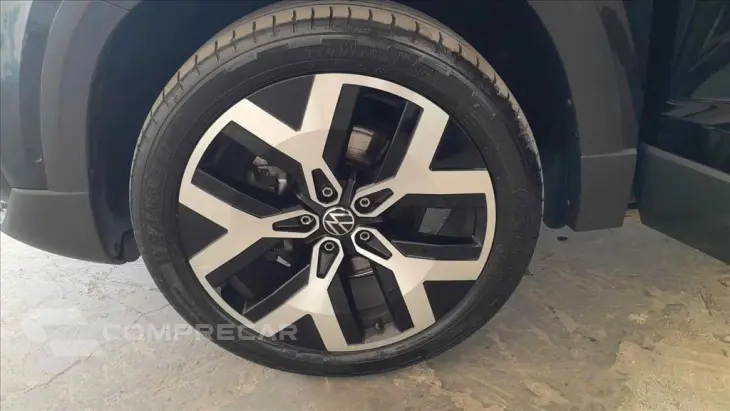 TAOS 1.4 250 TSI TOTAL FLEX HIGHLINE AUTOMÁTICO