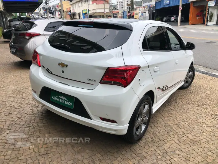 Onix 1.4 Mpfi Effect 8V Flex 4P Manual