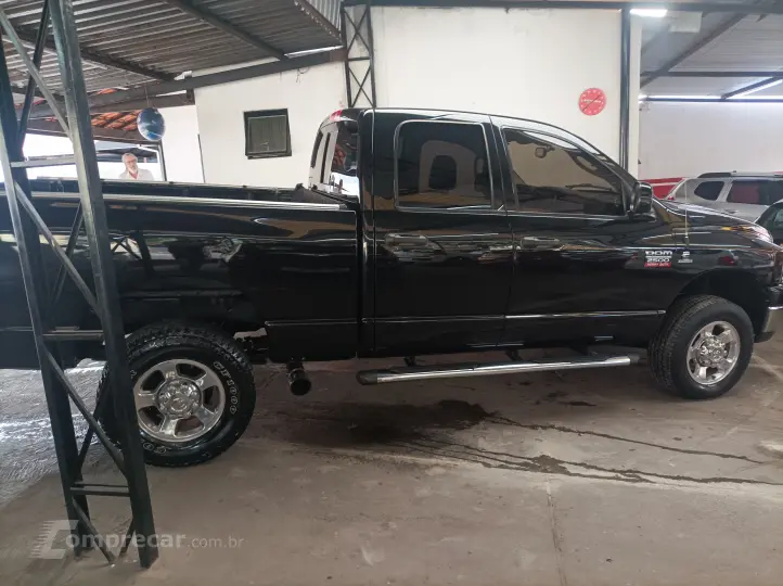 RAM 5.9 2500 SLT 4X4 CD I6 24V Turbo