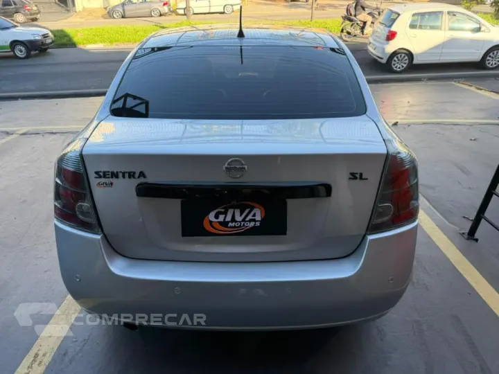 Sentra SL 2.0/ 2.0 Flex Fuel 16V Aut.