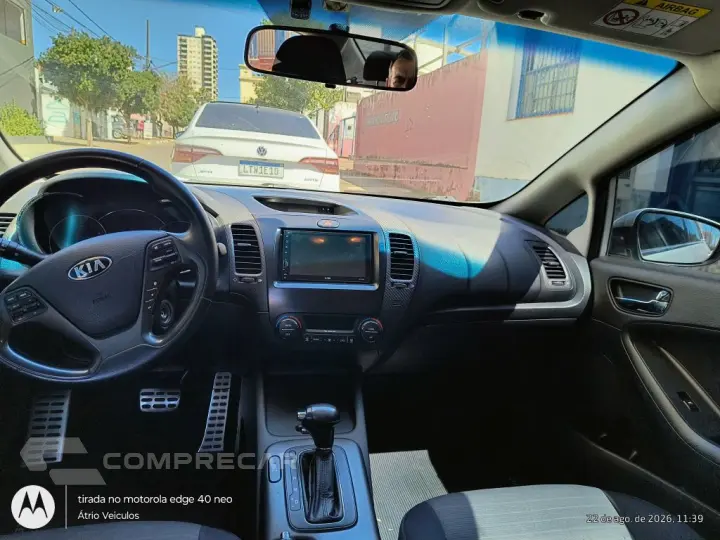Cerato 1.6 16V  Flex  Aut.